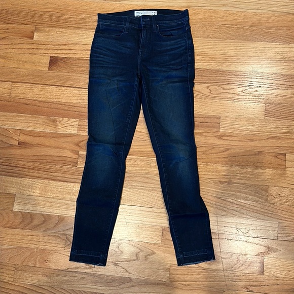 AYR Jeans - Picture 1 of 3